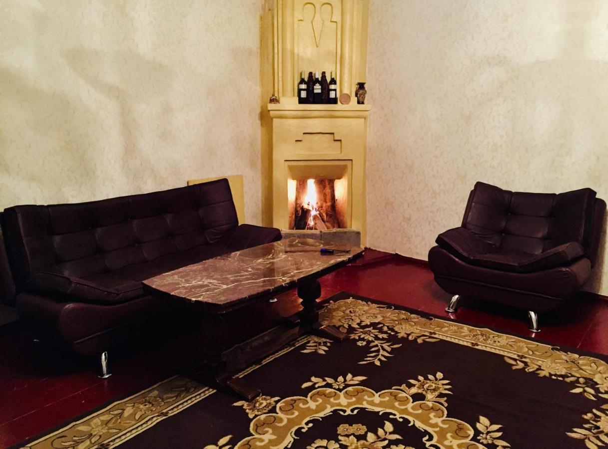 Butichi Guest House Chiatura Exterior foto